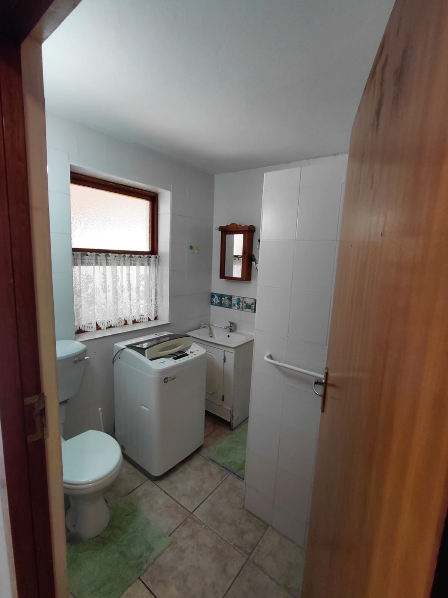 To Let 2 Bedroom Property for Rent in Stilbaai Wes Western Cape